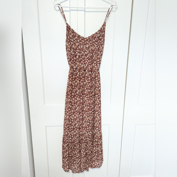 GENTLE FAWN MIDI DRESS - Picture 4 of 8